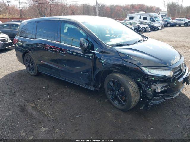  Salvage Honda Odyssey