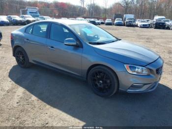  Salvage Volvo S60