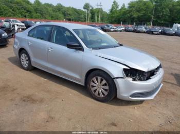  Salvage Volkswagen Jetta