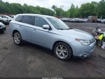  Salvage Mitsubishi Outlander