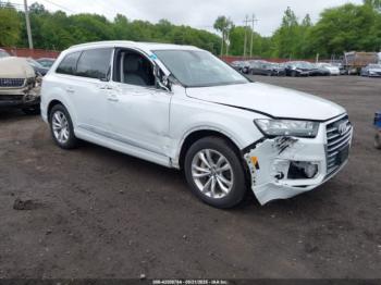  Salvage Audi Q7
