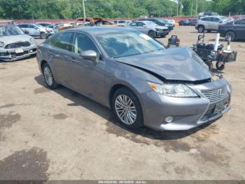  Salvage Lexus Es