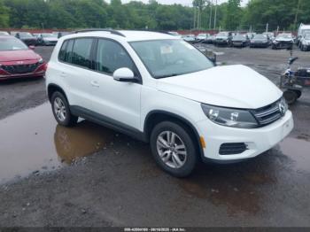  Salvage Volkswagen Tiguan