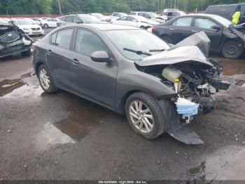  Salvage Mazda Mazda3