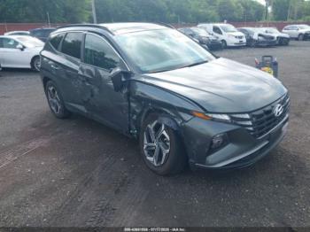  Salvage Hyundai TUCSON
