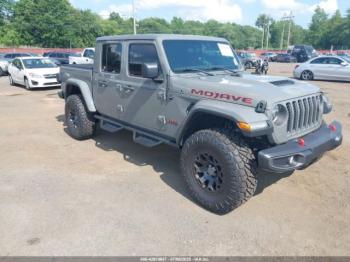  Salvage Jeep Gladiator