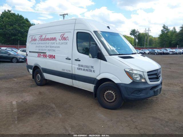  Salvage Mercedes-Benz Sprinter 2500