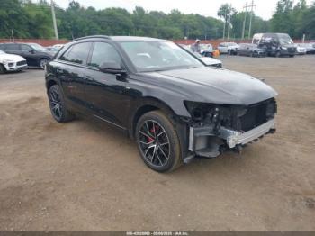  Salvage Audi Q8