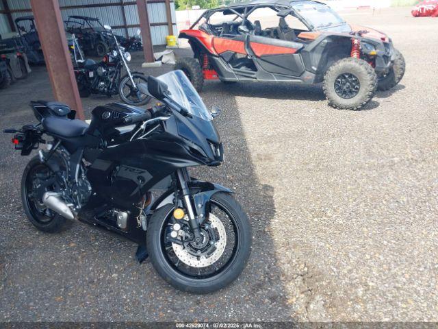  Salvage Yamaha Yzfr7