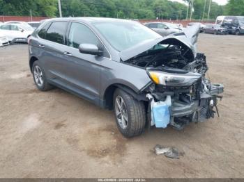  Salvage Ford Edge