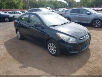 Salvage Hyundai ACCENT