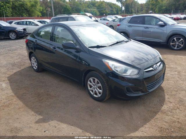  Salvage Hyundai ACCENT