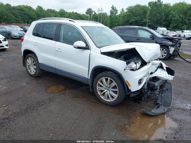  Salvage Volkswagen Tiguan