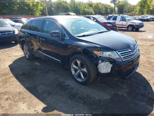 Salvage Toyota Venza