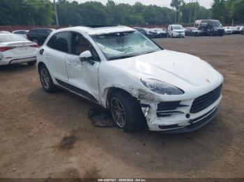  Salvage Porsche Macan