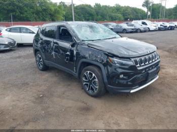  Salvage Jeep Compass