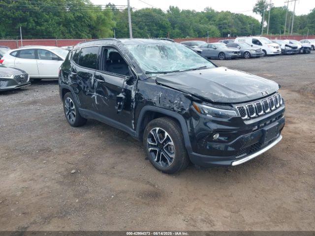  Salvage Jeep Compass