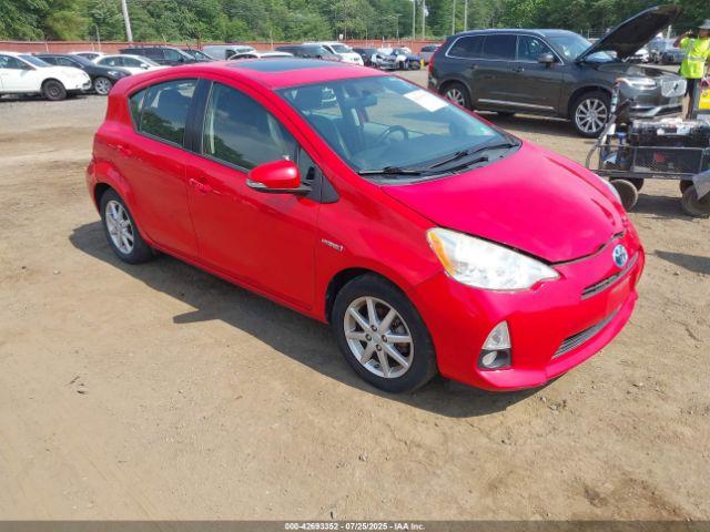  Salvage Toyota Prius c
