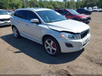  Salvage Volvo XC60