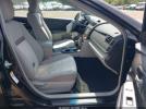 Toyota Camry Le Image 10