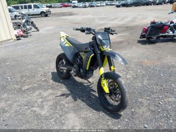  Salvage Husqvarna Supermoto 701