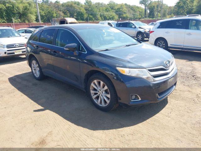  Salvage Toyota Venza