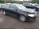 Volkswagen Passat 2.0t Image 1