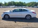 Toyota Camry Se Image 10