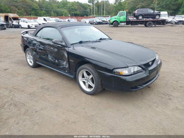  Salvage Ford Mustang