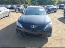 Toyota Camry Se Image 8