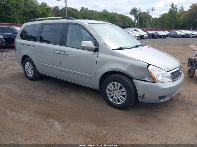  Salvage Kia Sedona