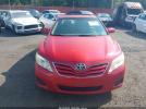 Toyota Camry Le Image 13