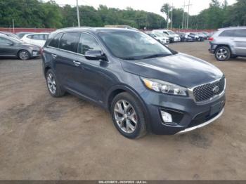  Salvage Kia Sorento