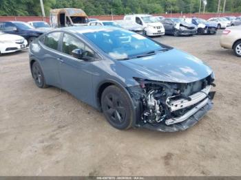  Salvage Toyota Prius Prime
