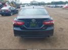 Toyota Camry Xle Image 18
