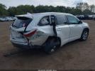 Toyota Highlander Limited V6 Image 16