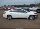Nissan Altima Image 5