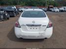 Nissan Altima Image 12