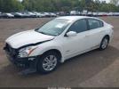 Nissan Altima Image 8