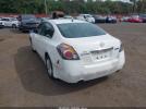 Nissan Altima Image 13