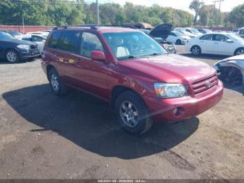  Salvage Toyota Highlander