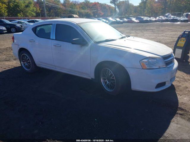  Salvage Dodge Avenger