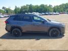 Toyota RAV4 Xse Image 4