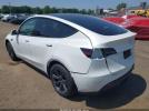 Tesla Model Y Long Range Dual Motor All-wheel Drive Image 18
