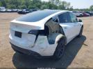 Tesla Model Y Long Range Dual Motor All-wheel Drive Image 17