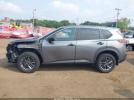 Nissan Rogue S Intelligent Awd Image 10