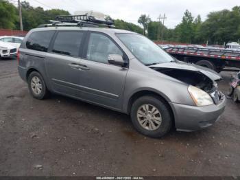  Salvage Kia Sedona