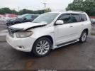 Toyota Highlander Limited Image 2