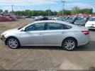 Toyota Avalon Xle Premium Image 17