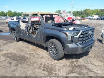  Salvage Toyota Tundra
